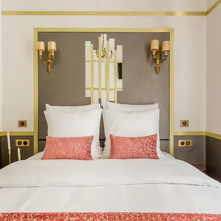Merveil - Luxury Suite - Tour Eiffel - Laos-2